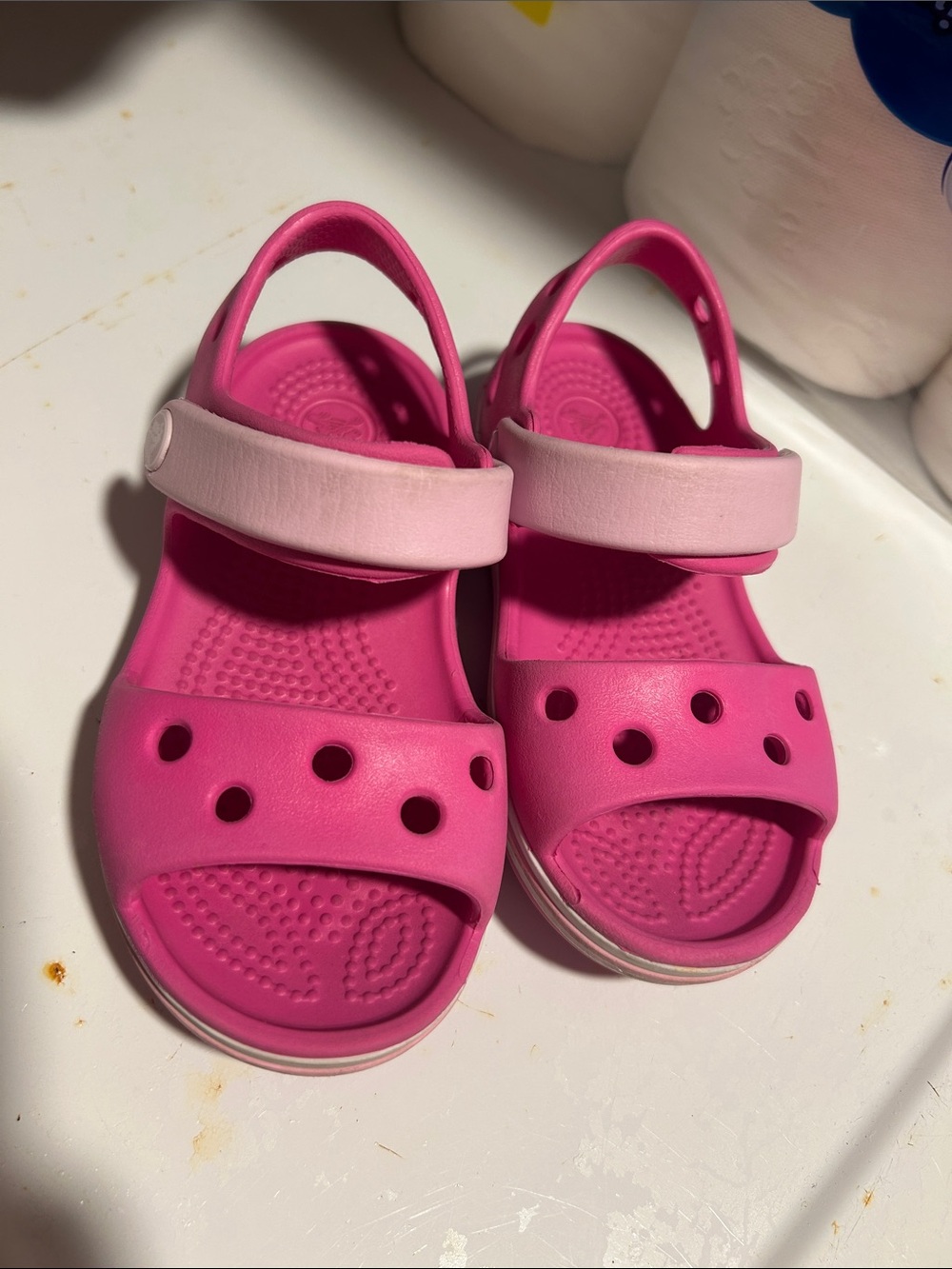 CROCS Kids Two-Tone Pink Slingback Sandals